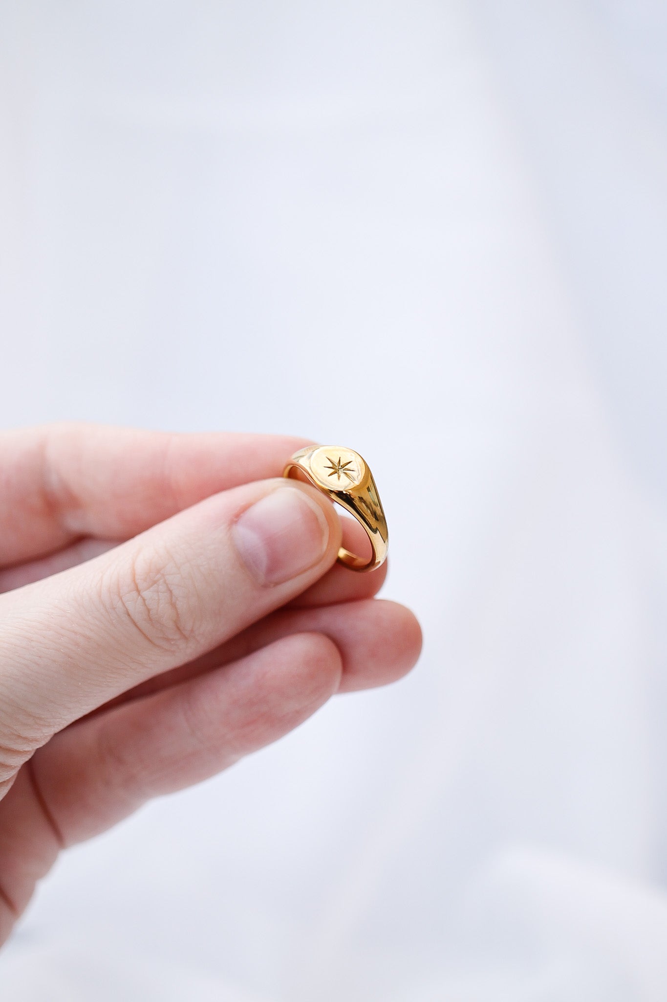 Estelle Ring, Starlight Signet