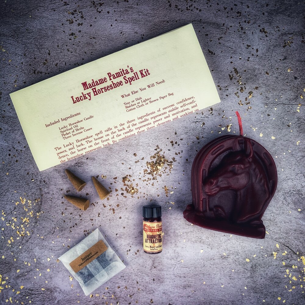Lucky Horseshoe Candle Spell Kit – Ritual Candle for Luck, Power & Opportunity