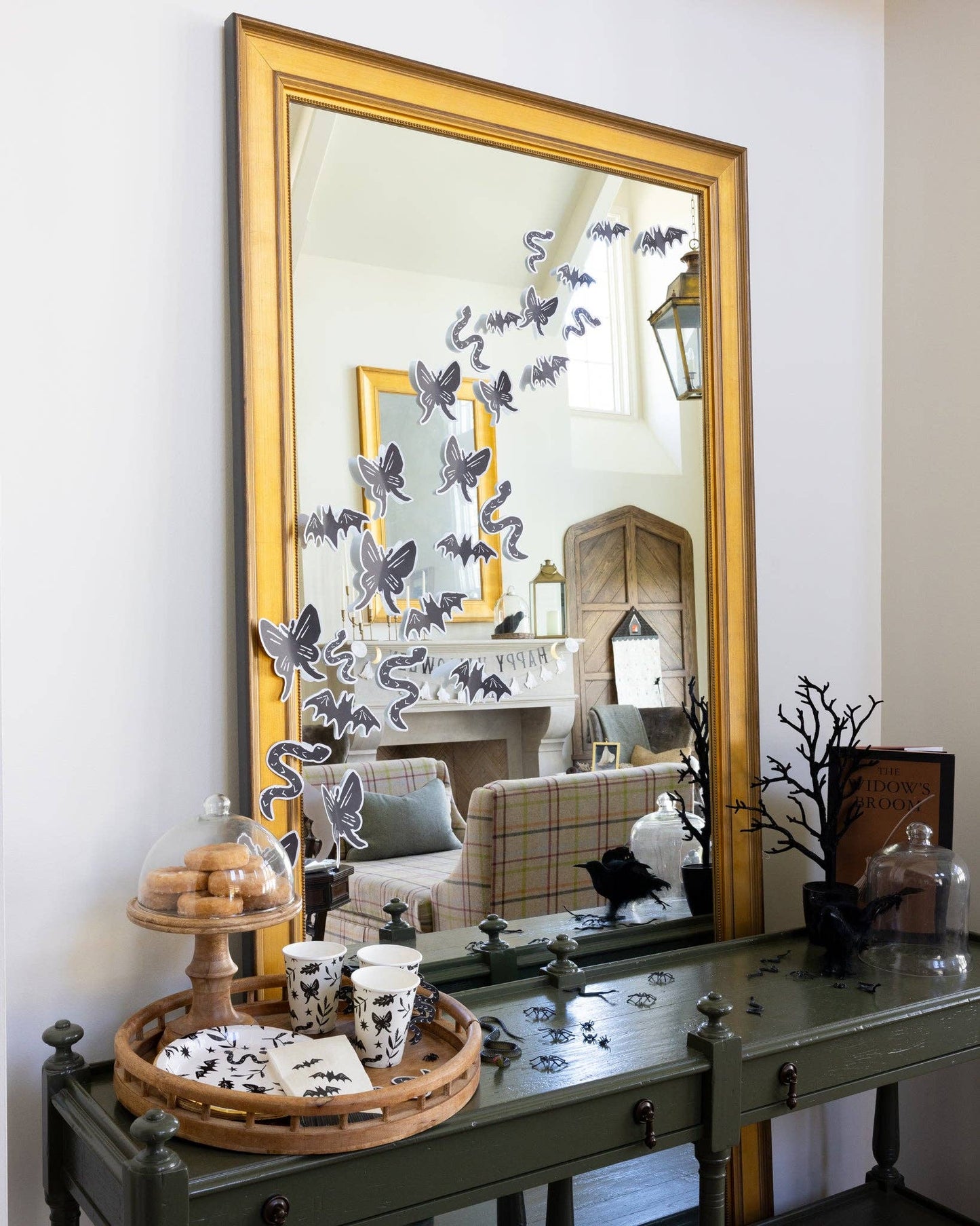 Spooky Icons Wall Decor