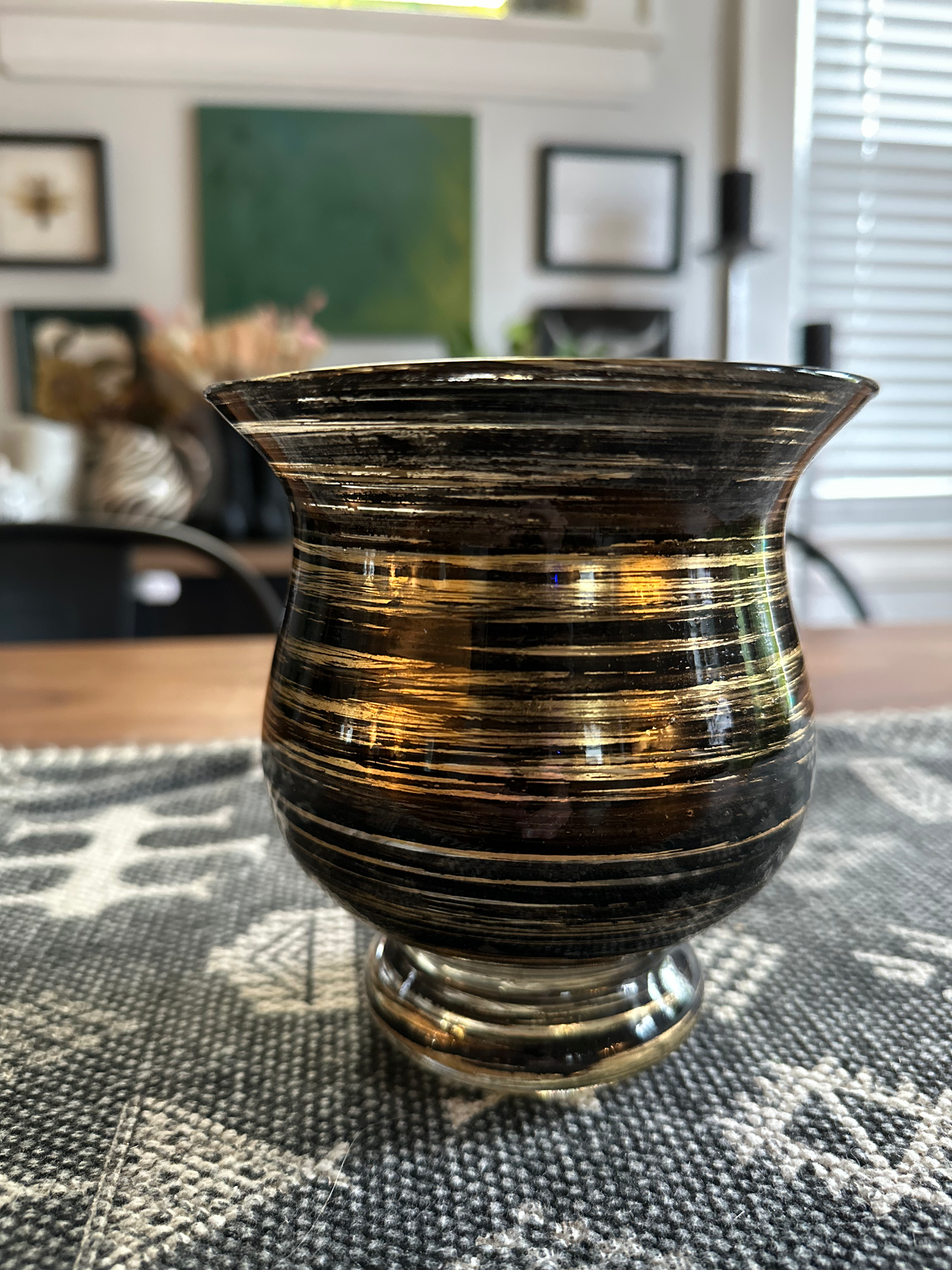 Shadowglass Cauldron Vase