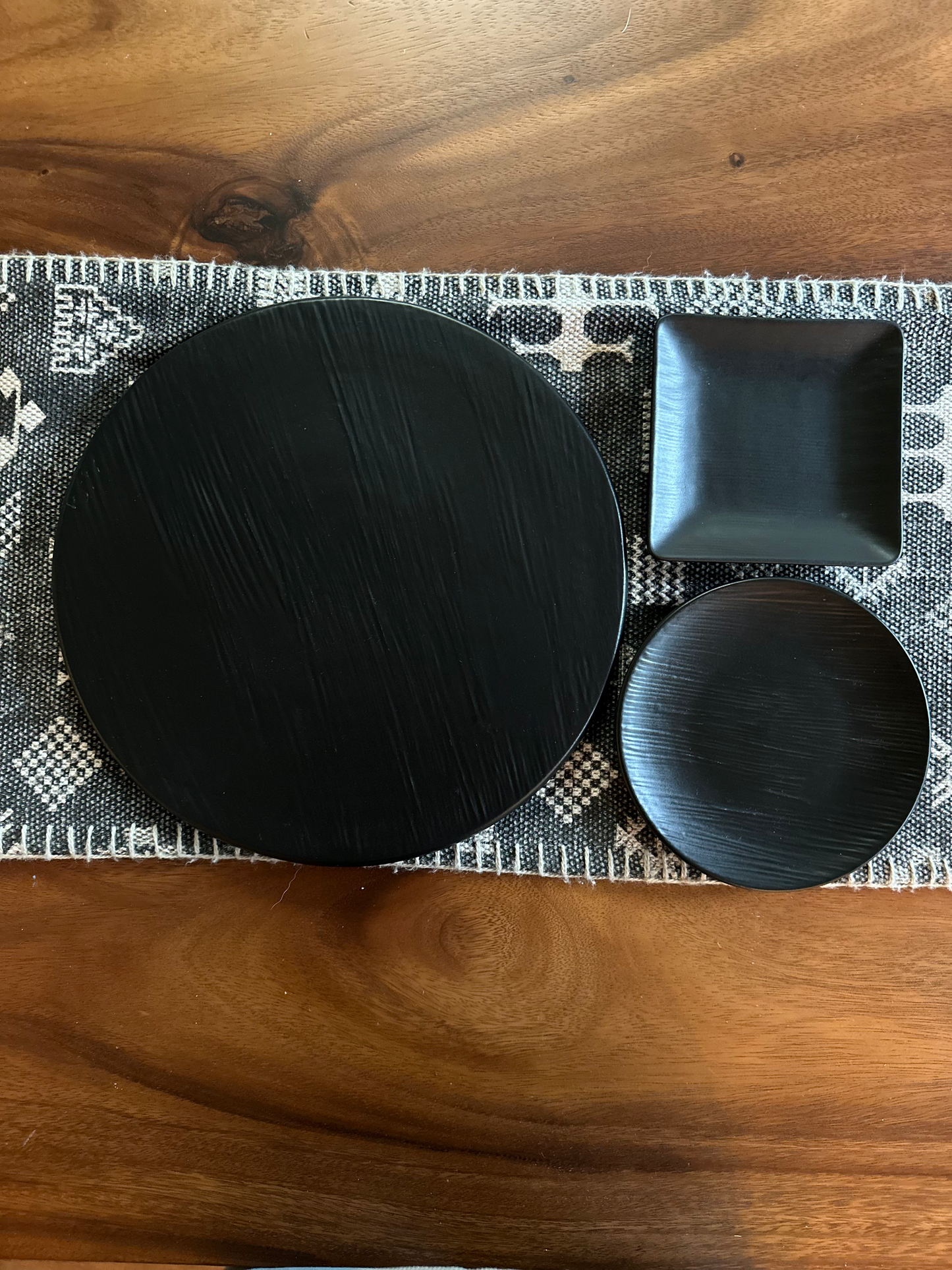 Shadow Veil Mini Plates, Set of 6 (Round)