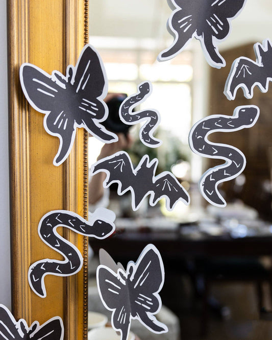 Spooky Icons Wall Decor
