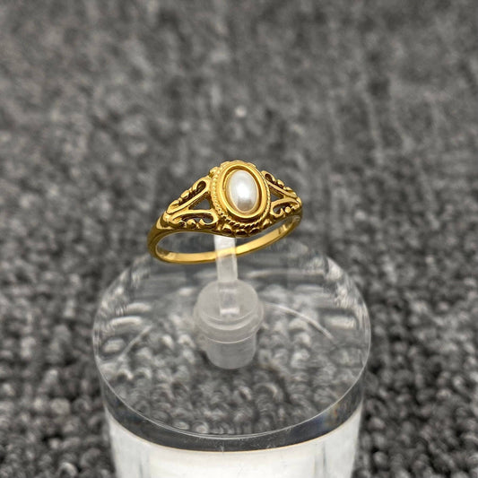 Vintage Pearl Gold Ring